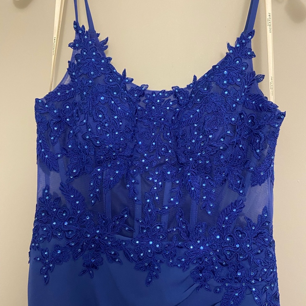 Sapphire Blue size 6 David’s Bridal Galina Signature Prom Dress